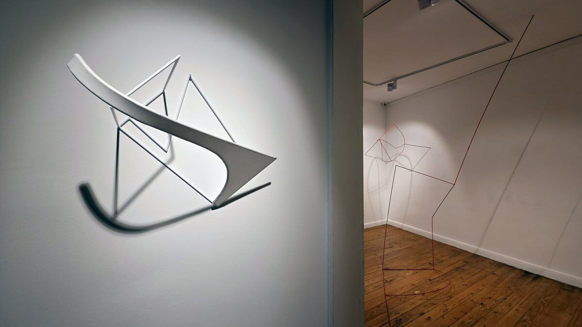 Nermin Ülker’den ‘Gözün Kayıp Oyuğu’: Heykel Sergisi “Labirent Sanat’ta…